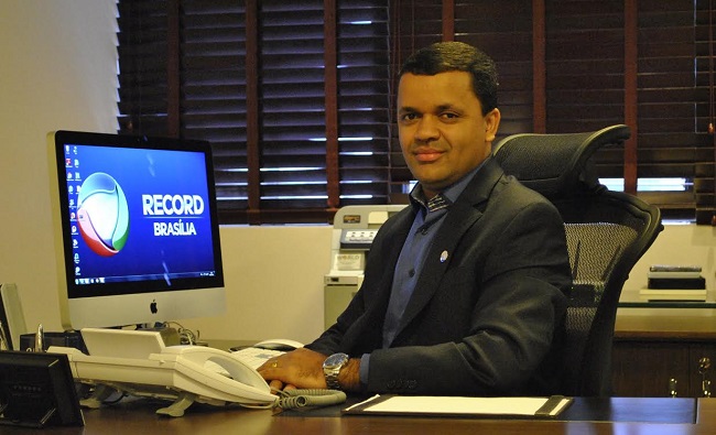Diretor da Record recebe título de Cidadão Honorário de Brasília