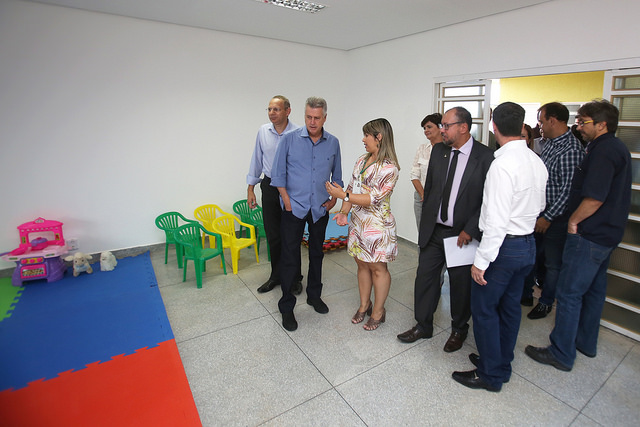 Rollemberg inaugura nova sede do Creas de Samambaia
