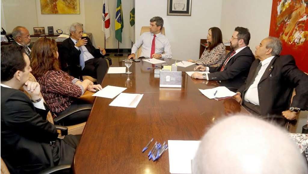 Ribeiro se reúne com OAB-DF e discute melhorias para o Sistema Prisional