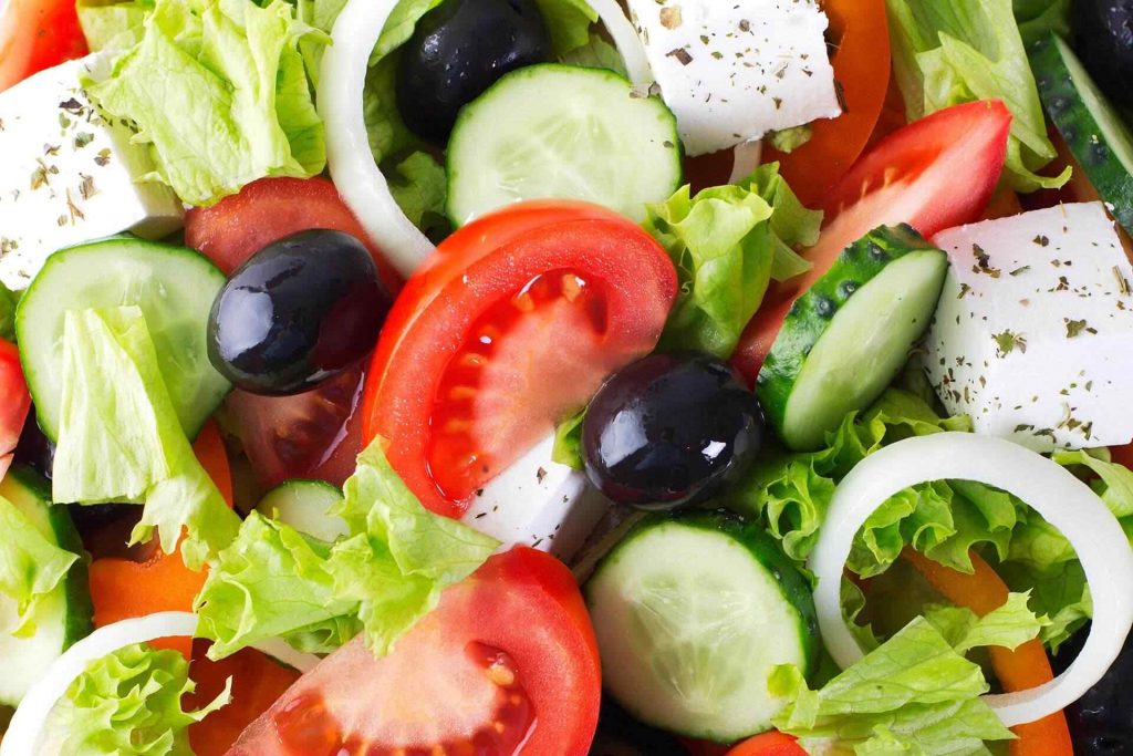 10 surprising salad tricks to help you lose weight