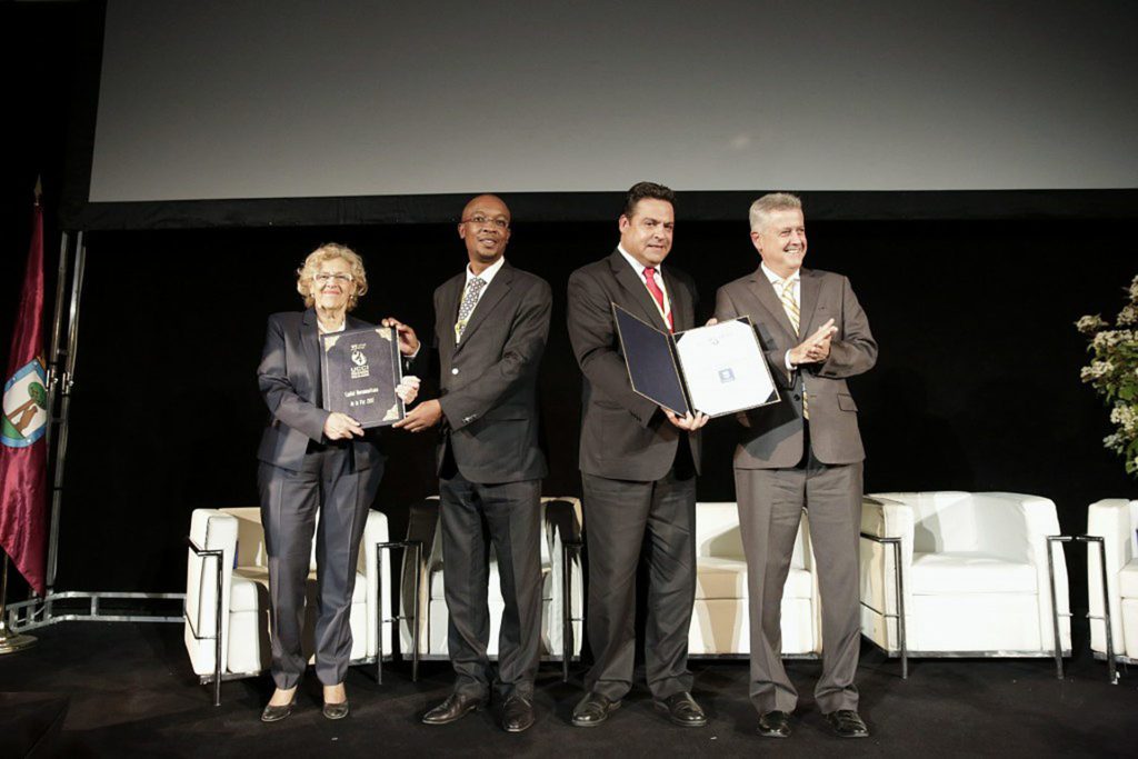 Em Madri, Brasília recebe Prêmio de Capital Ibero-americana da Paz