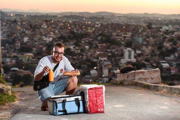 Sebrae lança projeto de formalização empresarial em favelas