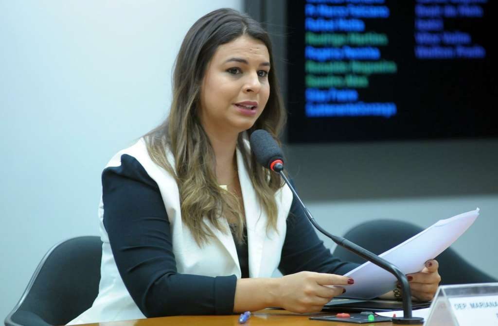 Denúncia contra Michel Temer é lida no plenário da Câmara dos Deputados