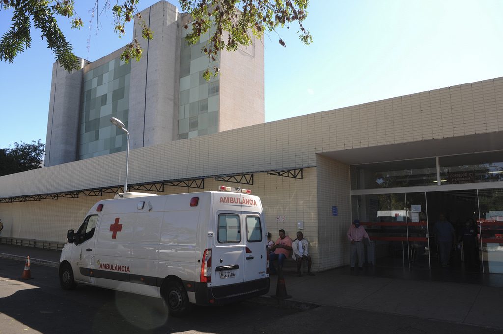 Como será estruturado o Instituto Hospital de Base do Distrito Federal