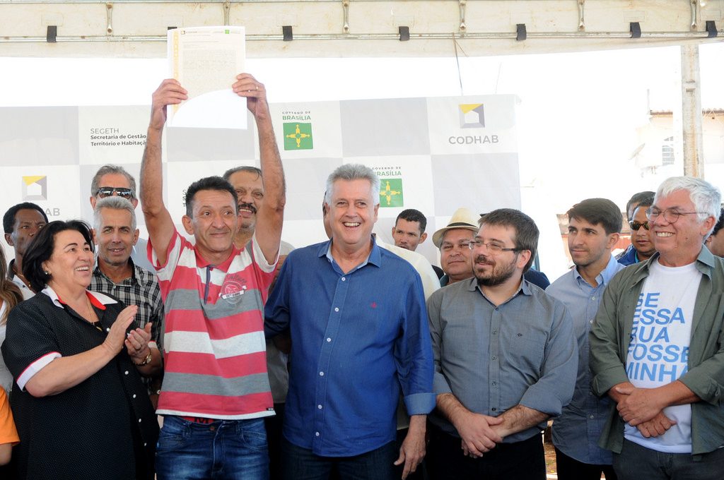 Programa Habita Brasília já entregou 27.388 escrituras desde 2015