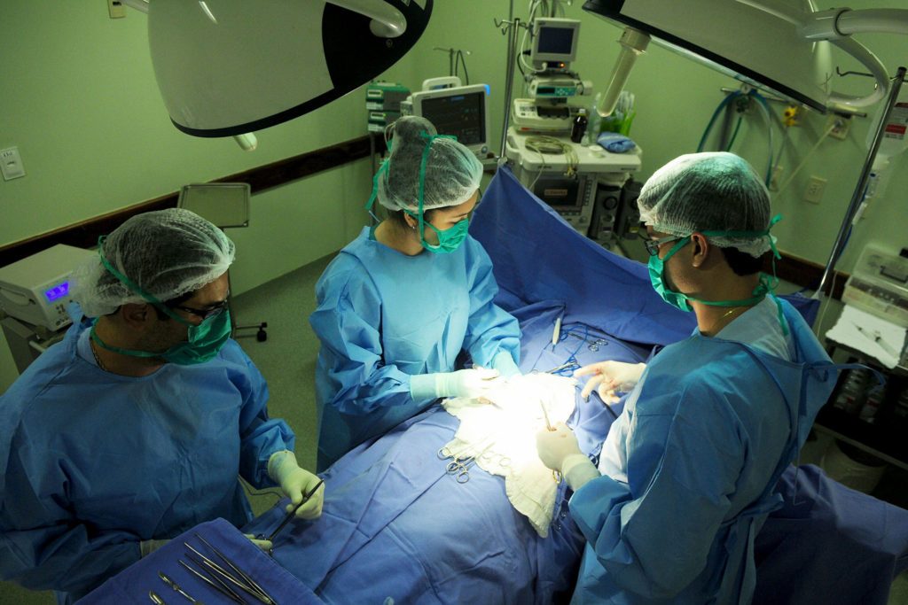 Hospital de Samambaia zera fila de cirurgias de hérnia e vesícula