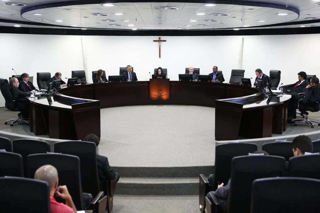 TCDF aprova por unanimidade contas do primeiro ano de gestão de Rollemberg