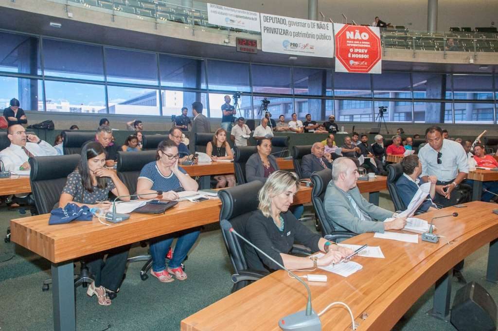 CLDF e sindicalistas discutem e apresentam sugestões à alteração da previdência