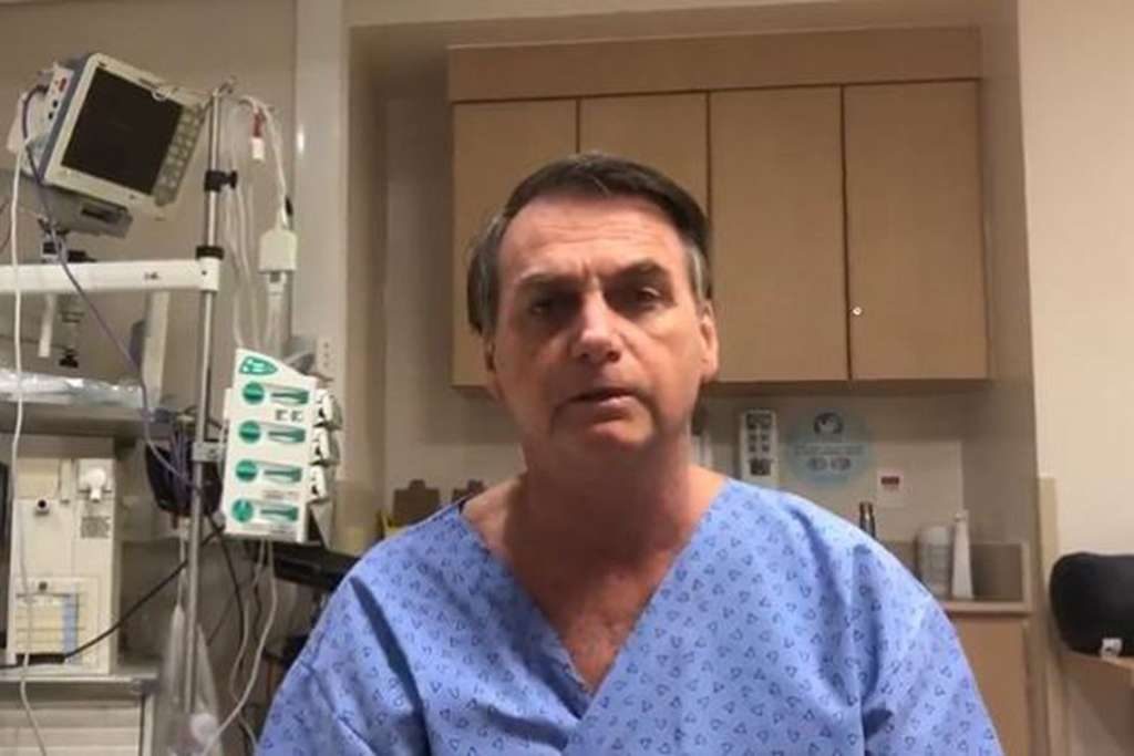 Bolsonaro acorda bem e tem boa evolução clínica, diz assessoria