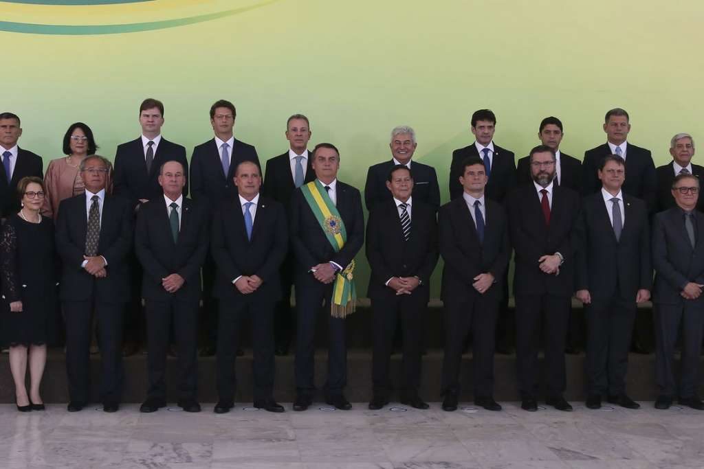 Presidente Jair Bolsonaro se reúne com Conselho de Ministros