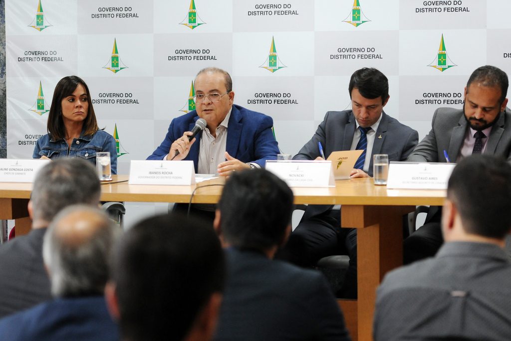 Governador reúne secretariado e administradores regionais para uniformizar a gestão