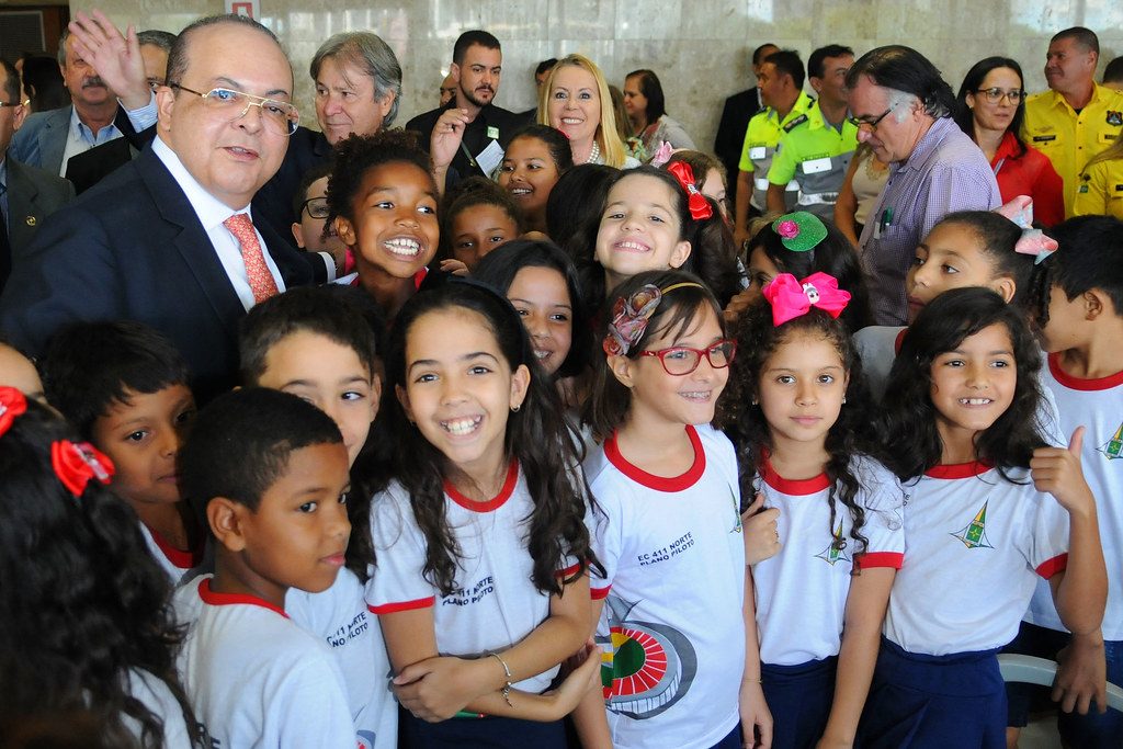 Governo do DF lança campanha de trânsito: Maio Amarelo