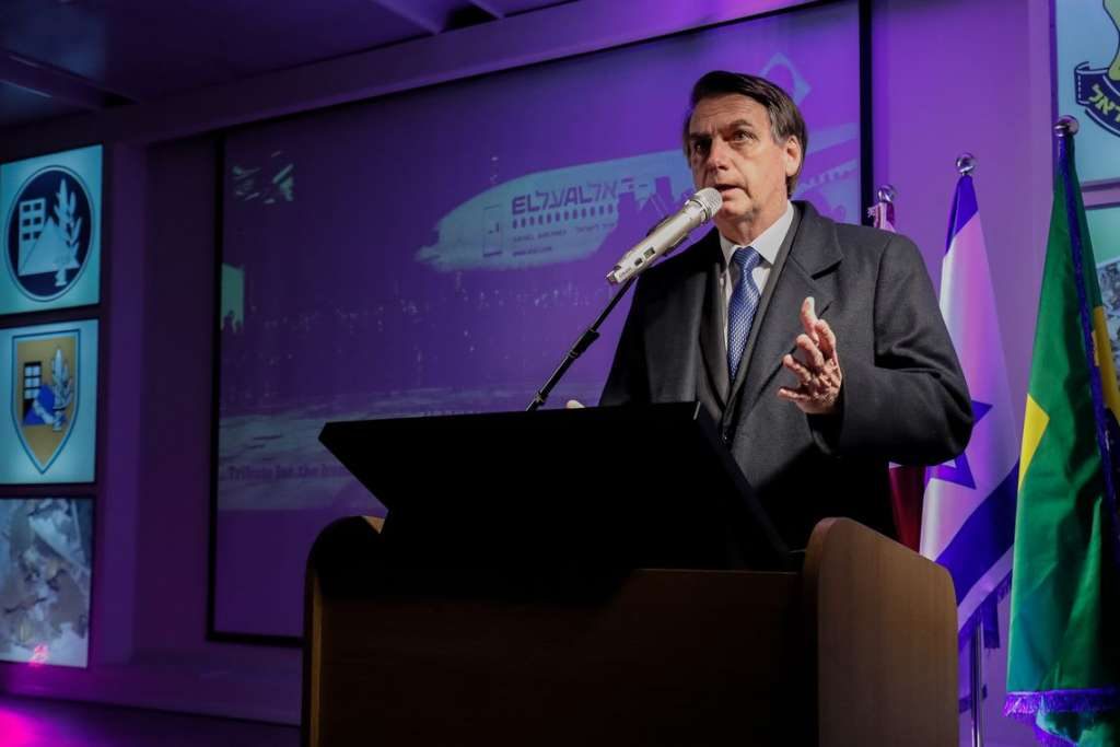 “É direito deles reclamar”, diz Bolsonaro sobre Palestina