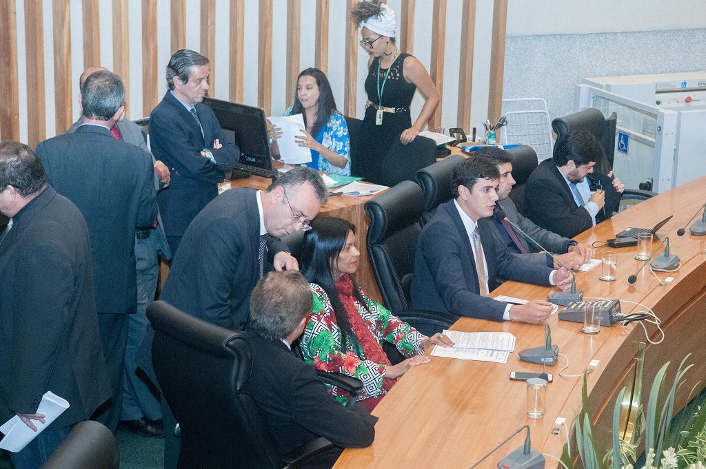 Projeto que extingue a Agefis deve ser votado nesta quarta na CLDF