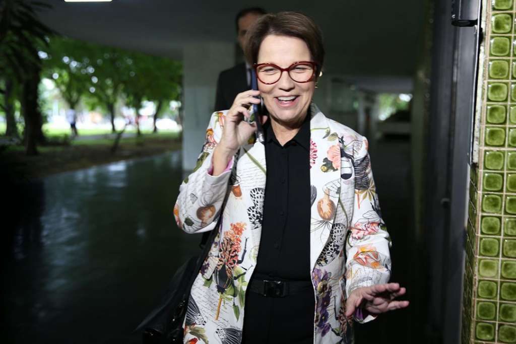 Teresa Cristina participa de lançamento de sete tecnologias na solenidade dos 46 anos da Embrapa