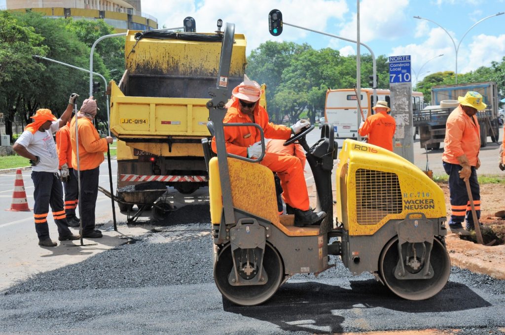Mutirão tapa-buracos abre fim de semana no Plano Piloto