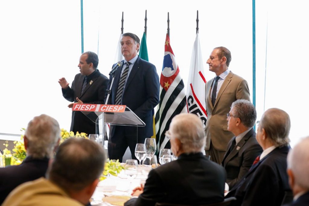 Bolsonaro diz que “melhor reforma é que vai ser aprovada”