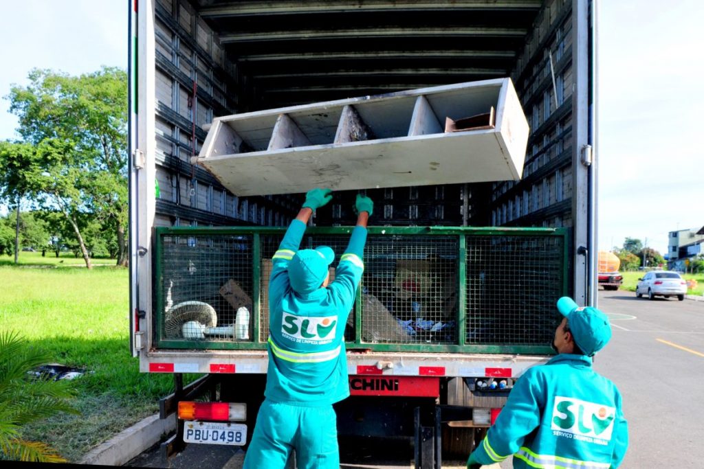 GDF autoriza retomada da coleta seletiva, mas exige plano de segurança