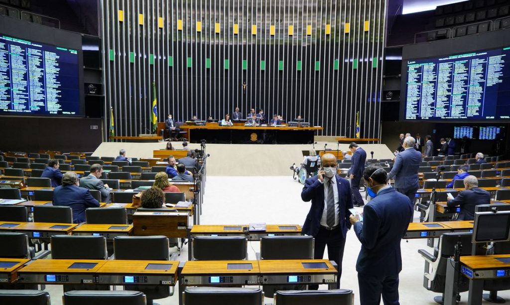 Câmara dos Dedutados aprova medidas para enfrentamento ao coronavírus