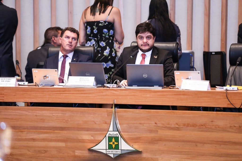 Sancionada Lei de Delmasso que obriga condomínios a denunciarem casos de violência doméstica e familiar