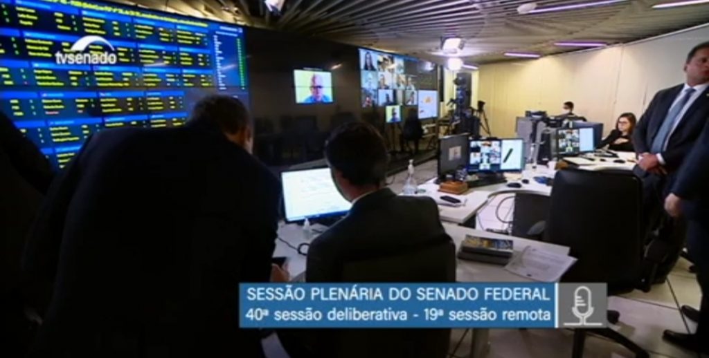 Senado aprova ajuda de R$125 bi para financiar ações contra o Coronavírus nos estados, municípios e no DF