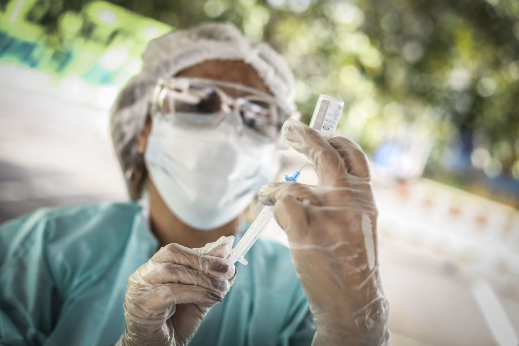 Mais de 716 mil pessoas vacinadas contra a gripe no DF