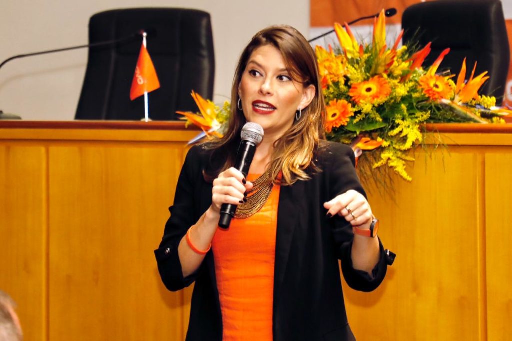 Emenda de Júlia Lucy assegura auxílio emergencial para motoristas de aplicativos
