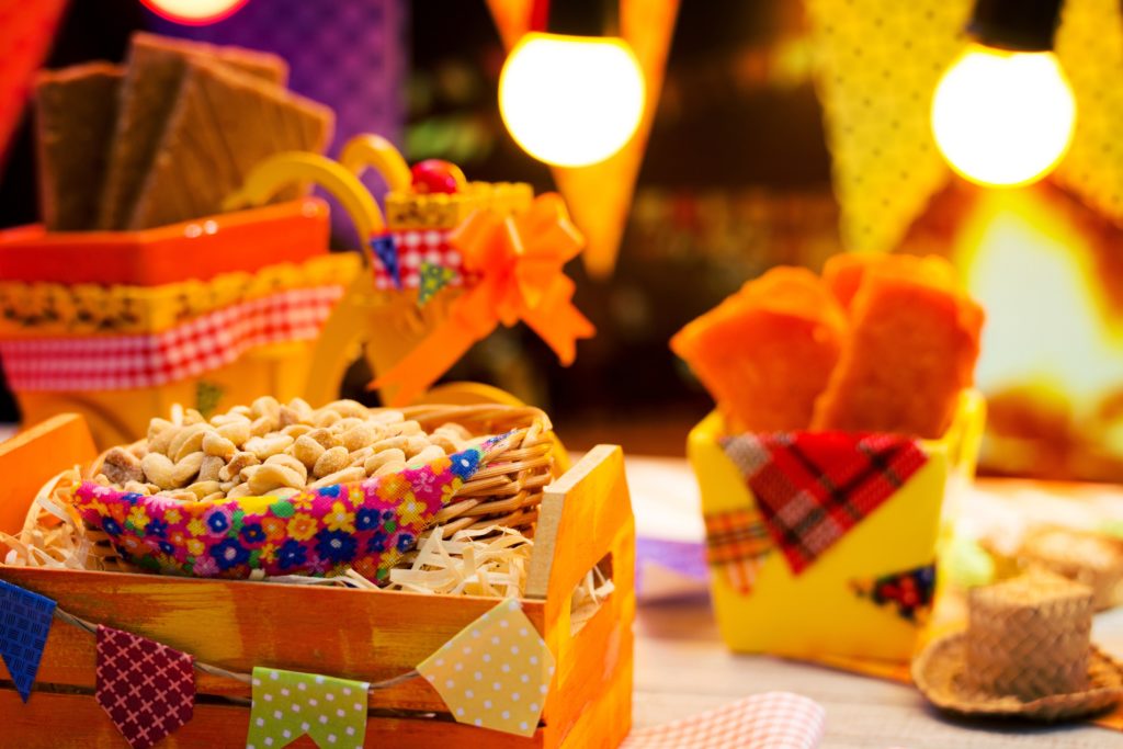 Sesc realiza festa junina com atrações virtuais e comidas típicas para retirada