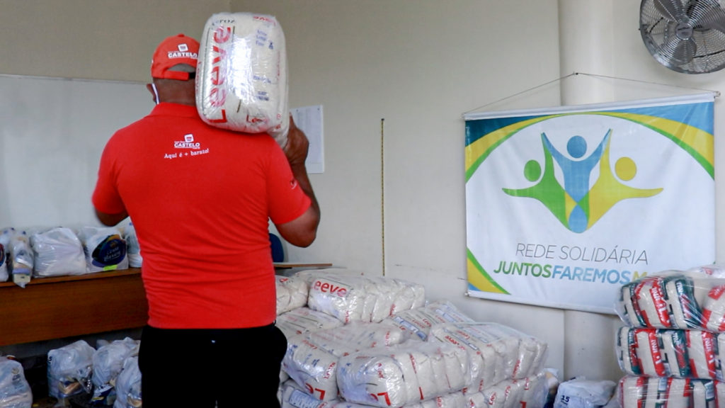 Loja material de construção doa mais de 10 toneladas de alimentos para entidades beneficentes do DF