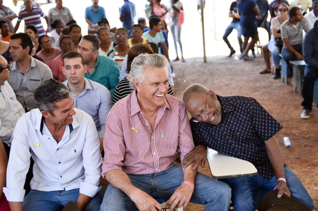 Governo de Goiás e Enel levam energia elétrica para comunidade Kalunga