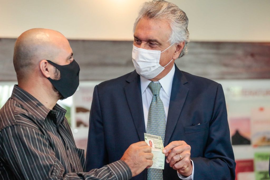 Governo de Goiás divulga lista com mais 363 classificados na CNH Social
