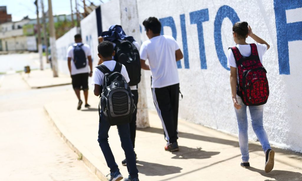 Aulas no Distrito Federal não retornarão no início de agosto
