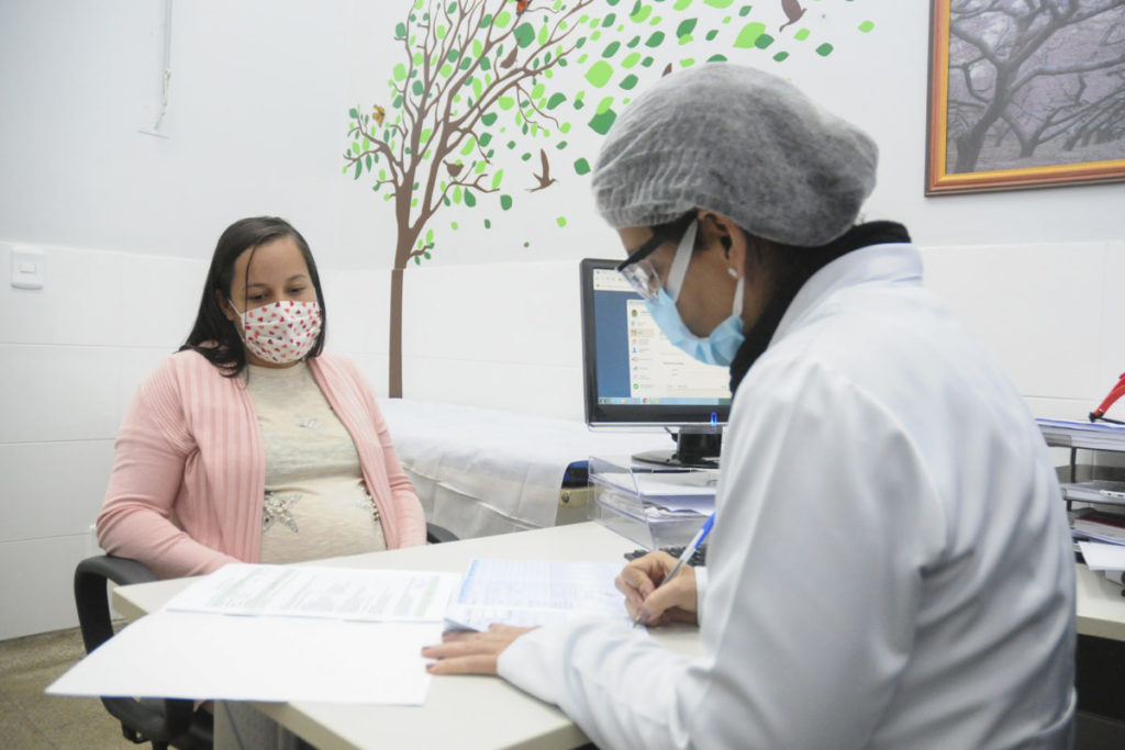 SAÚDE | Gestantes devem manter o pré-natal mesmo na pandemia