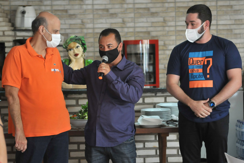 Paco Britto declara apoio a pré-candidatos de Formosa e Novo Gama