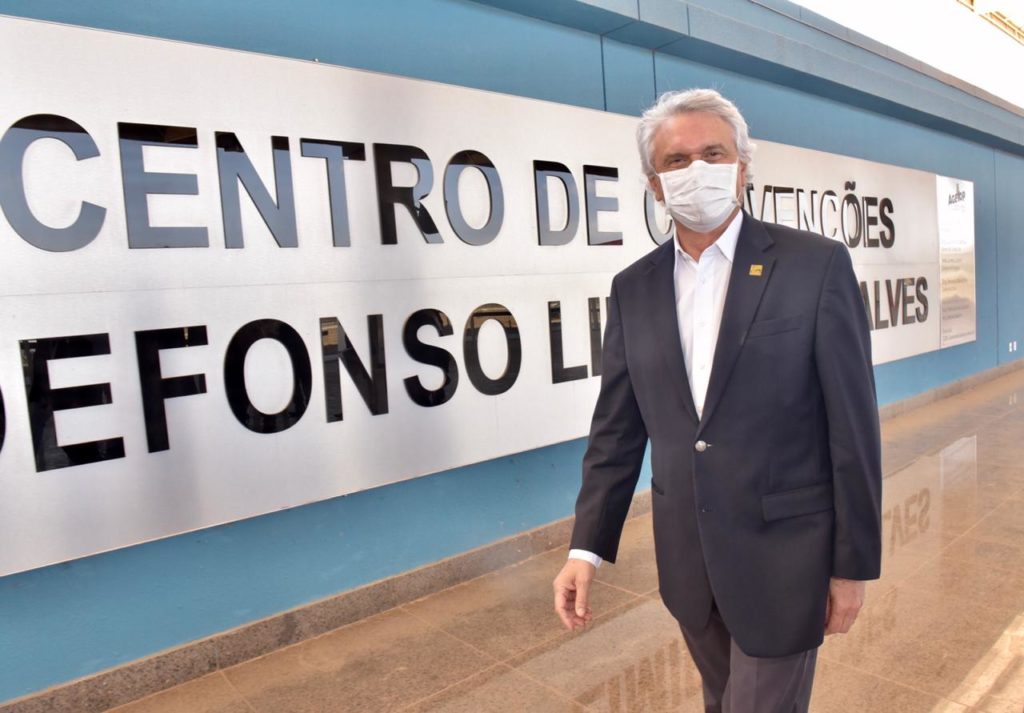 Caiado anuncia liberação de mais de R$ 60 milhões para obras em 210 escolas, em 116 municípios