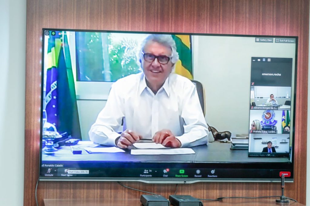 Caiado anuncia R$ 1,6 bilhão em investimentos com a instalação de mais 24 empresas em Goiás