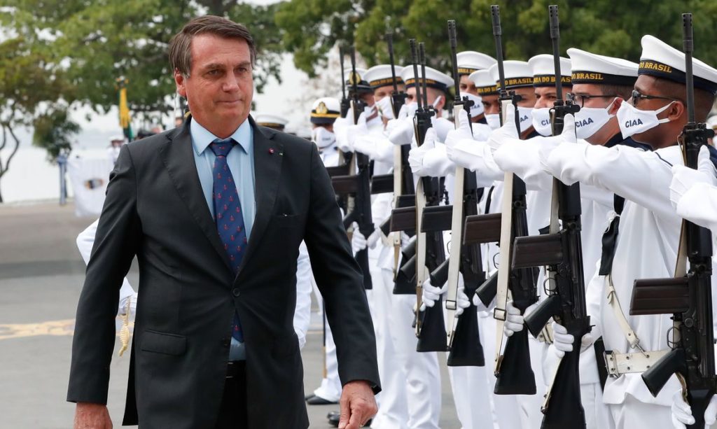 Presidente Bolsonaro participa da formatura de alunos para promoção a sargento