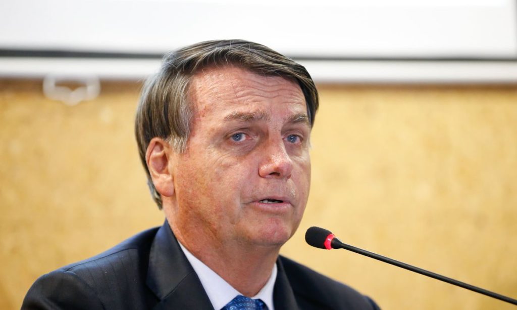 Presidente Bolsonaro diz que está aberto a sugestões para recuperação da economia