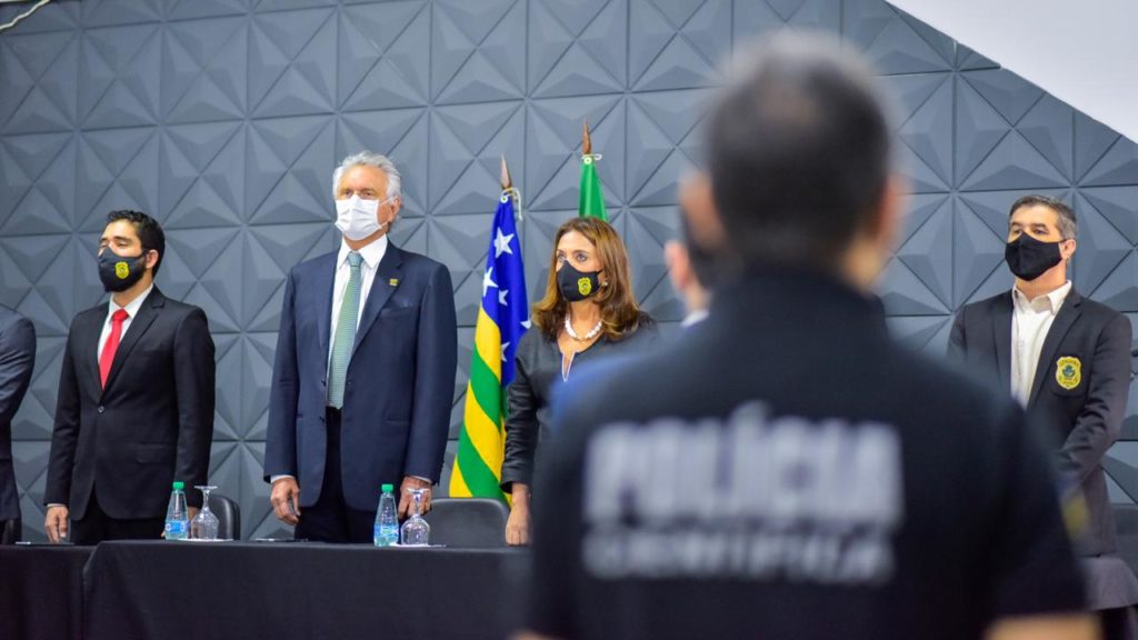Caiado anuncia cronograma para nomeação de 100 delegados substitutos da Polícia Civil