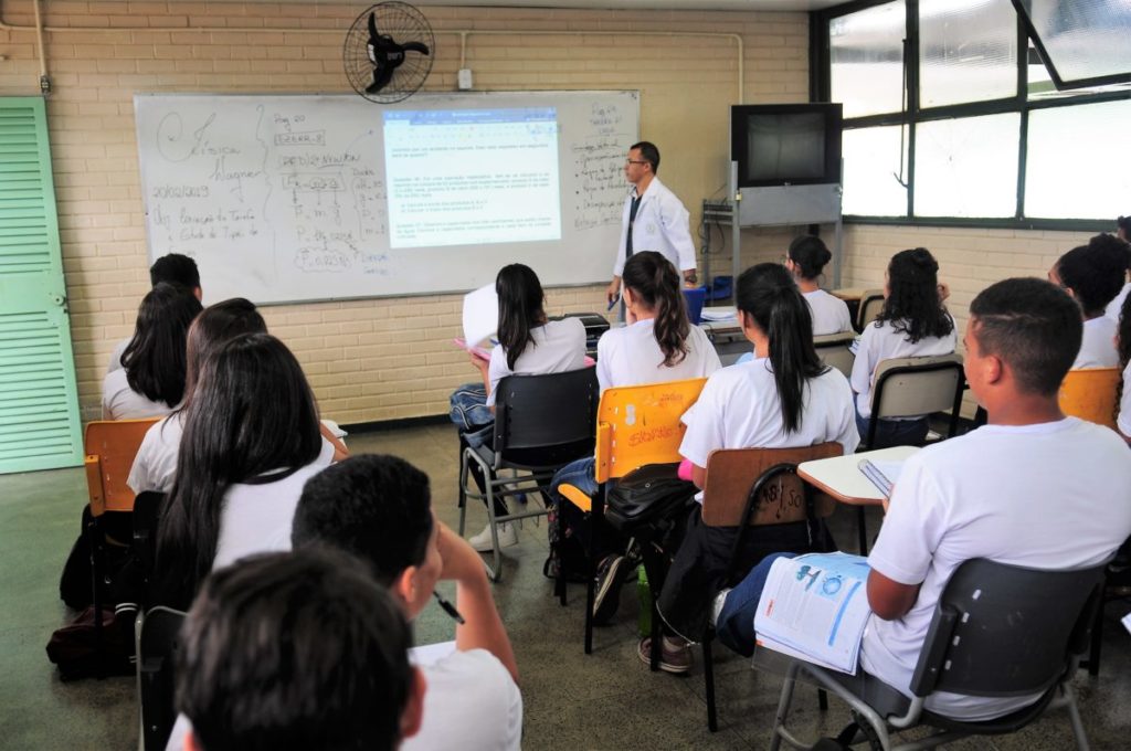 Governo Ibaneis vai criar a Universidade do Distrito Federal