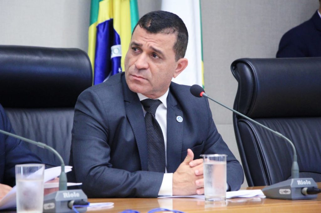 CLDF aprova PL do deputado Martins Machado que visa implementar medidas de conscientização na rede pública de ensino