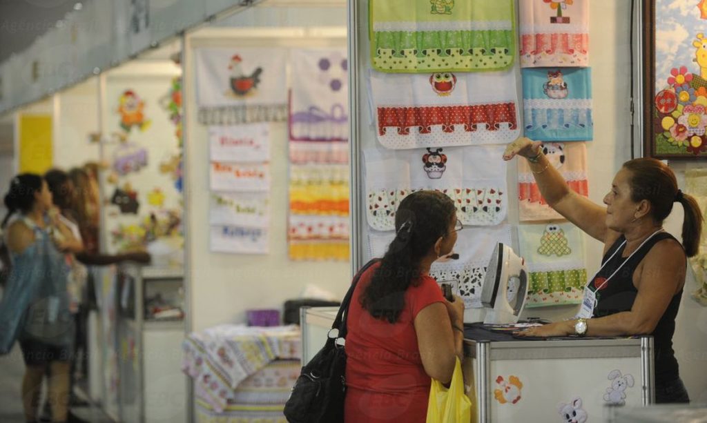 Aumento do IOF eleva custos para MEIs e impacta pequenos empreendedores