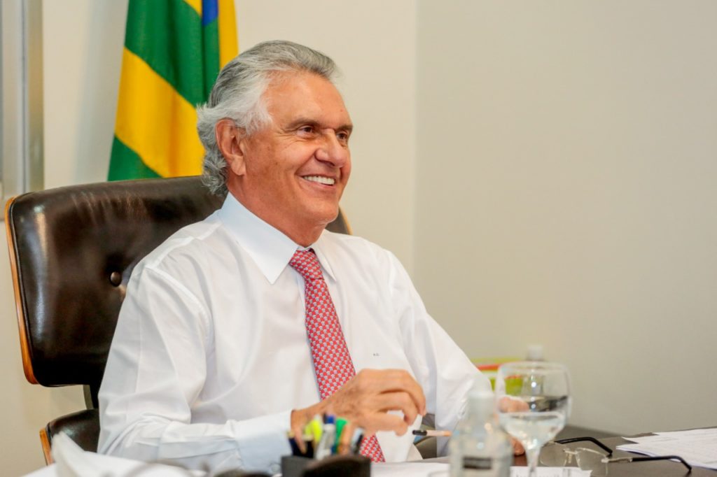 Em Goiás, servidores estaduais recebem salário antecipado de Natal nesta quarta-feira