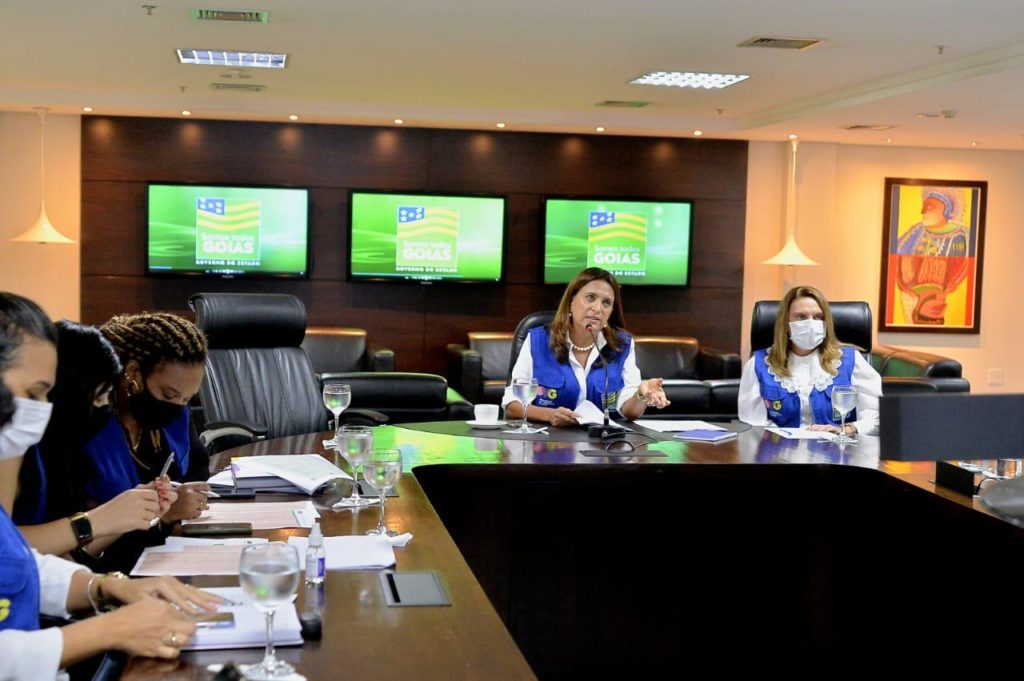 Gracinha Caiado discute estratégias para área social com primeiras-damas e gestores de municípios goianos