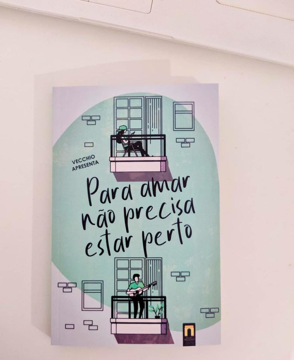Três autores de Brasília participam de Antologia literária que reúne escritores de todo o Brasil para falar sobre o amor em tempos de pandemia