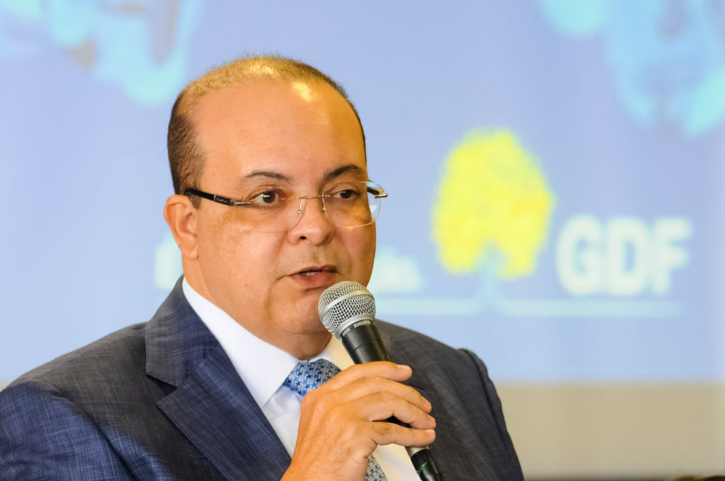 Ibaneis busca recursos para as rodovias federais do Distrito Federal