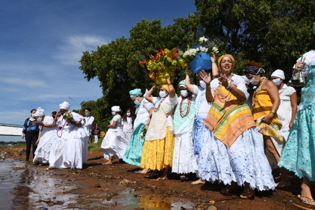 Campanha “Cuide do Lago Paranoá e receba as bênçãos de Iemanjá “ foi o tema da celebração à Rainha das Águas