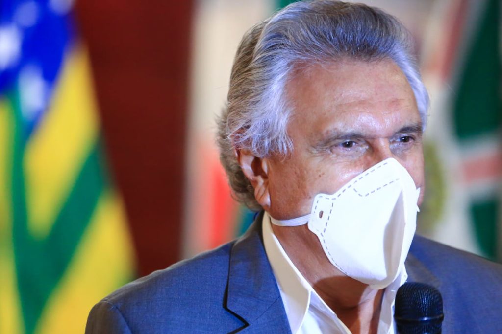 “Todos que infringirem a lei e que atentarem contra saúde pública serão presos”, diz Caiado sobre festas clandestinas