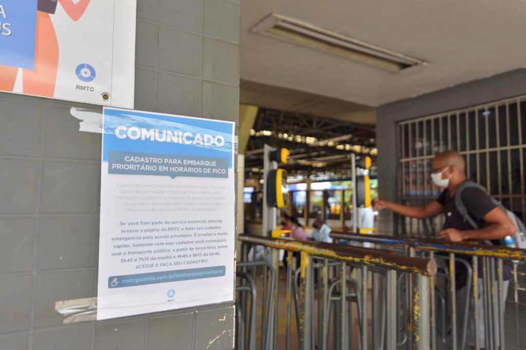 Goiânia: Redução de passageiros chega a 53% em horário de maior demanda no transporte coletivo da Região Metropolitana