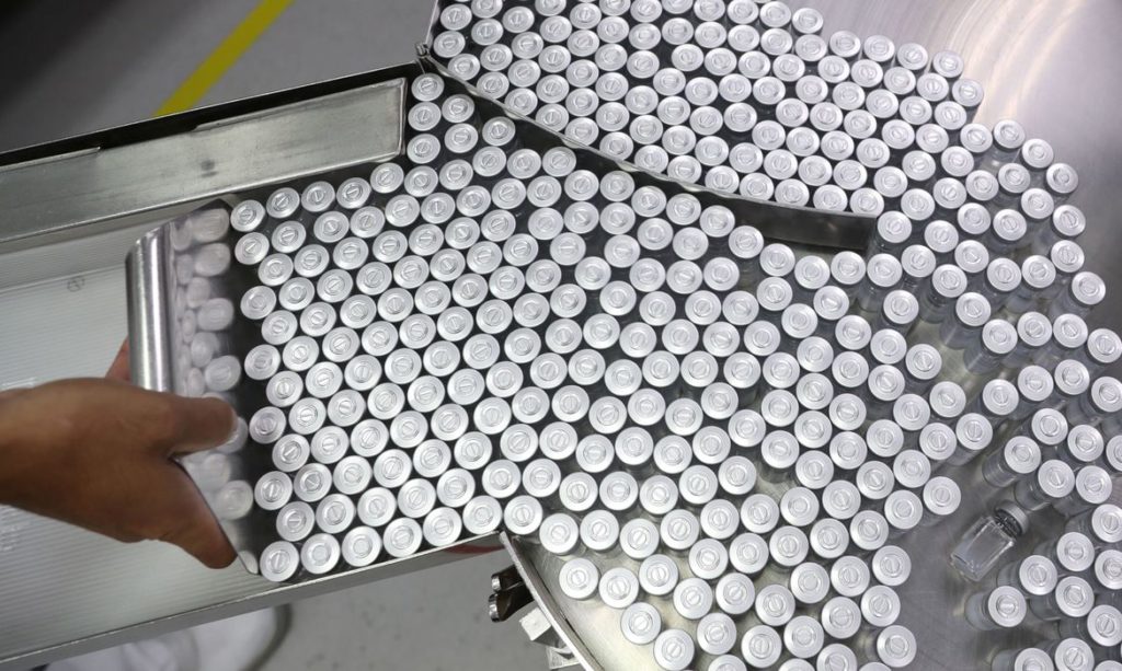 Fiocruz recebe neste sábado insumos para produzir mais 12 milhões de vacinas